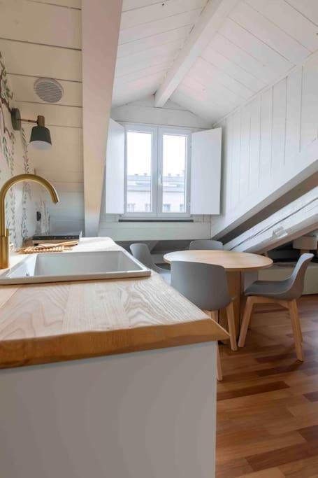 La Tana Del Bianconiglio - Rabbit Hole Apartment Milan Exterior photo